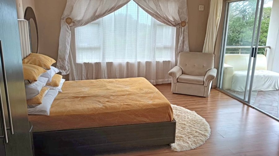 5 Bedroom Property for Sale in Gonubie Eastern Cape